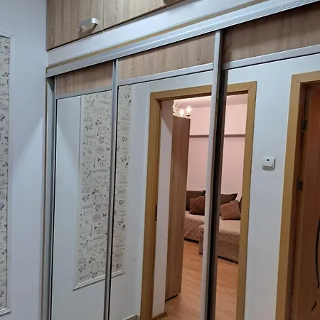 Ris Apartament Romana Eva